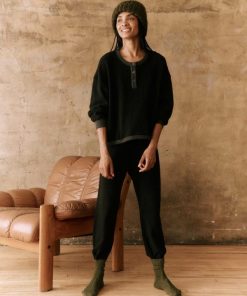 Therusticpost.shop0f8b6965cc 4