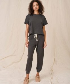 Therusticpost.shop55dd509bea 2