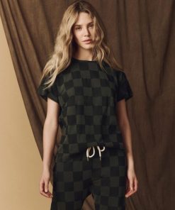 Therusticpost.shop9ece1a016f 1